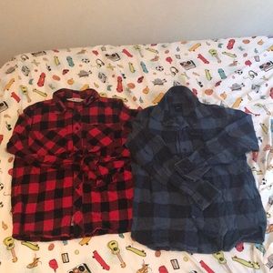 Both shirts included‼️